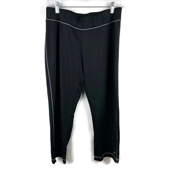Nike Pants - Nike Cropped Leggings Womens Medium Black Knit Capris